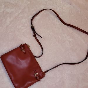 Crossbody purse